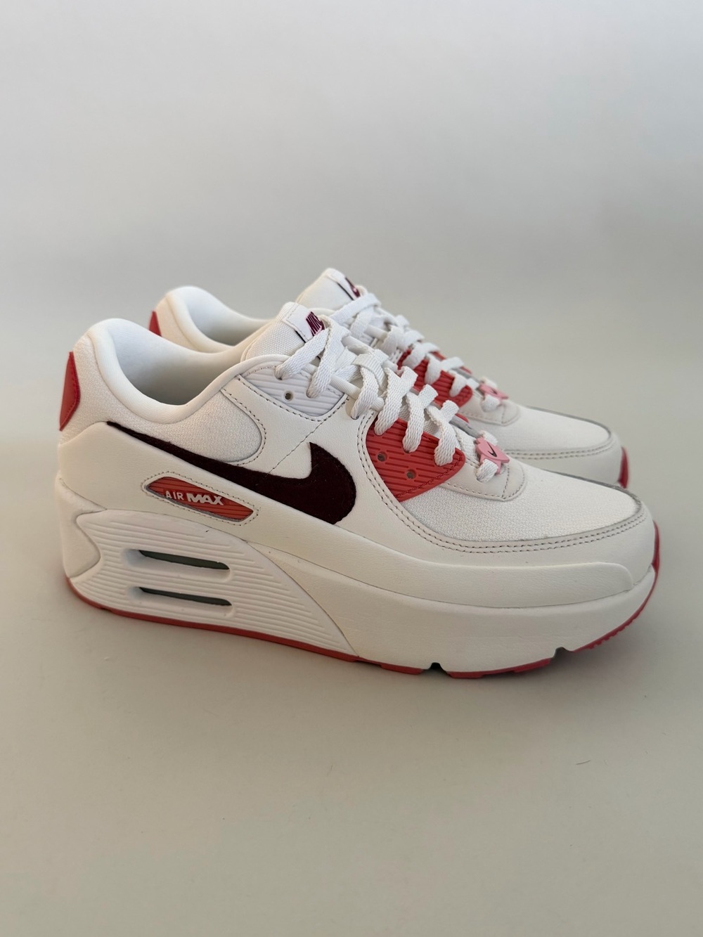NIKE Air Max 90 LV8 SE Valentine's Day Sneakers